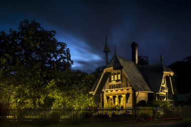 Hájovna a hraběcí osud, Choltice