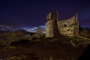 Ohnivý sud a větrný mlýn, Příčovy