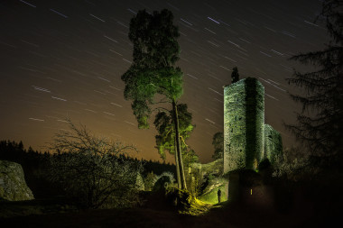 Černý mnich a bílá paní, Gutštejn