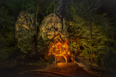 Modlivý důl a vražda ve Smolném, Svojkov