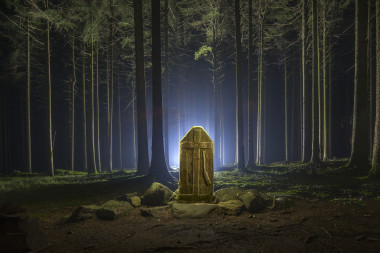 Smírčí kámen U pytláka, Lísek